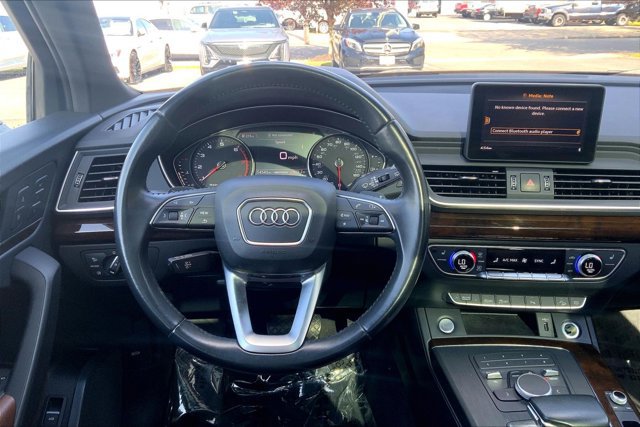 Used 2020 Audi Q5 2.0T Premium AWD/4WD image 4