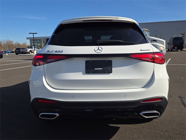 New 2026 Mercedes-Benz GLC 300 4MATIC image 5