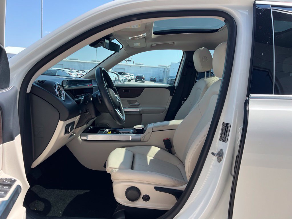Used 2022 Mercedes-Benz GLB 250 image 9