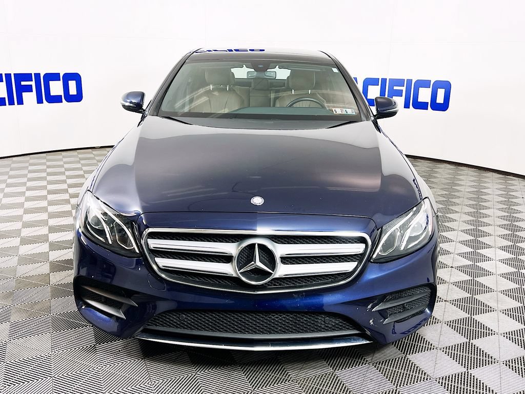 Used 2017 Mercedes-Benz E 300 4MATIC image 2