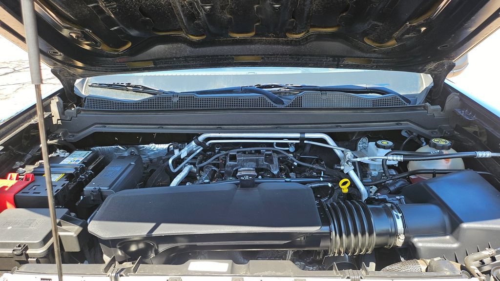 Used 2023 Chevrolet Colorado W/T RWD image 35