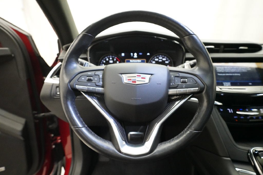 Used 2021 Cadillac XT6 Sport AWD/4WD image 4