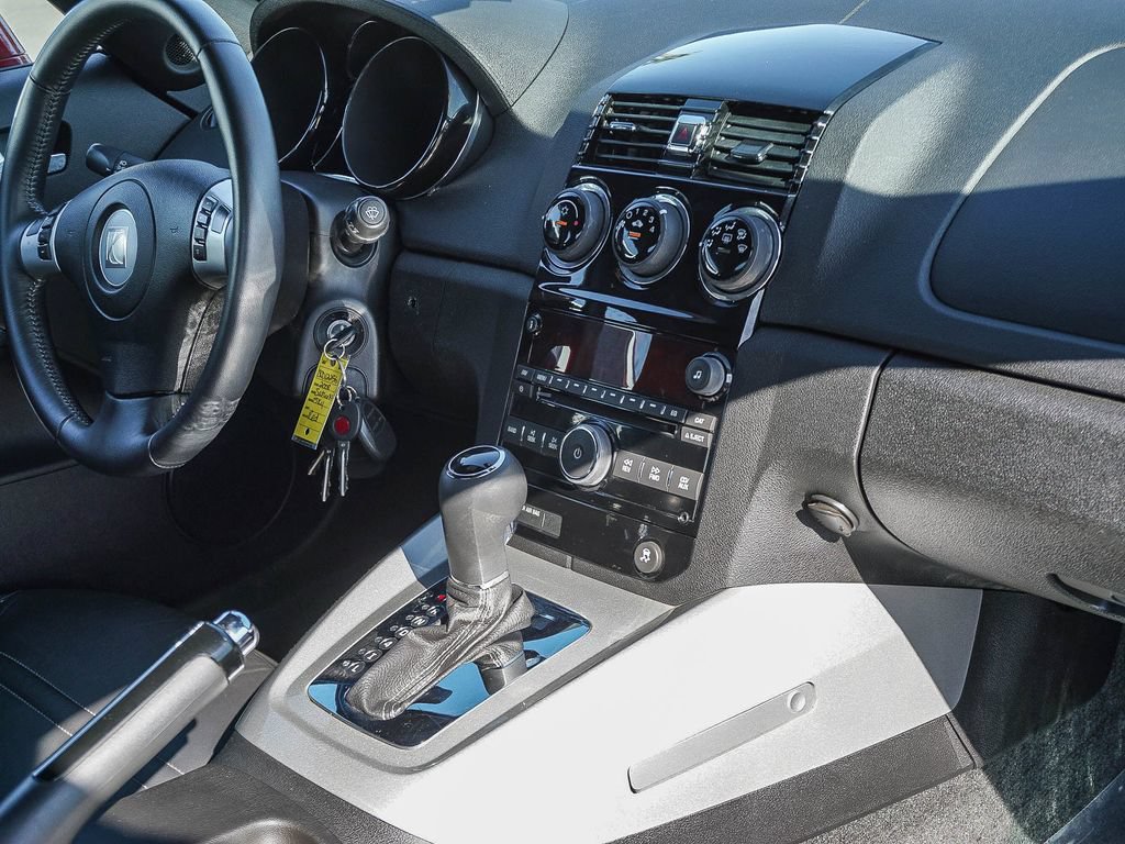 Used 2008 Saturn Sky RWD image 14