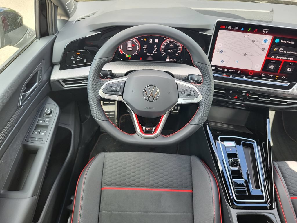 New 2026 Volkswagen Golf SE FWD image 23