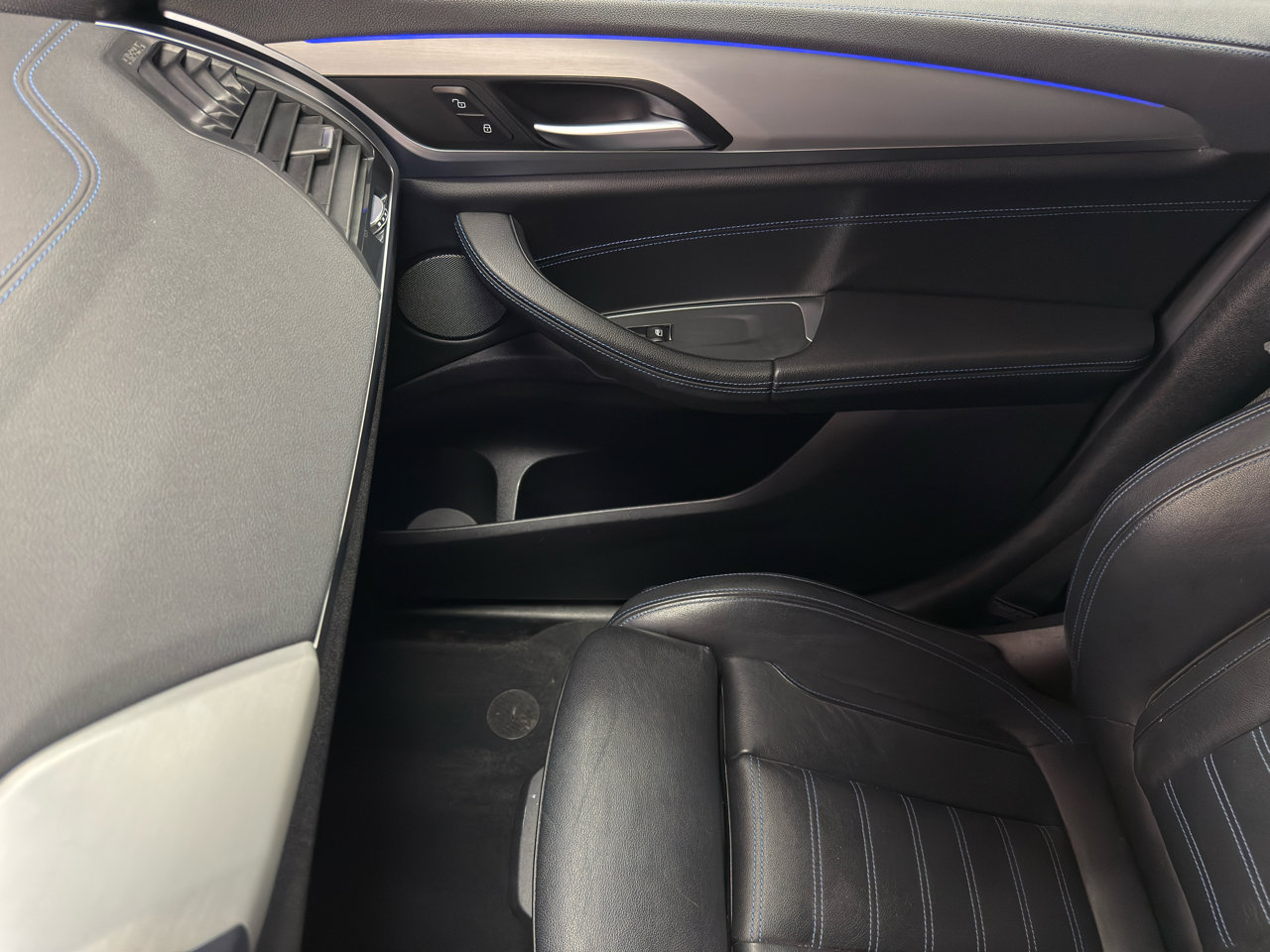 Used 2019 BMW X4 M40i w/ Premium Package Enhanced image 26