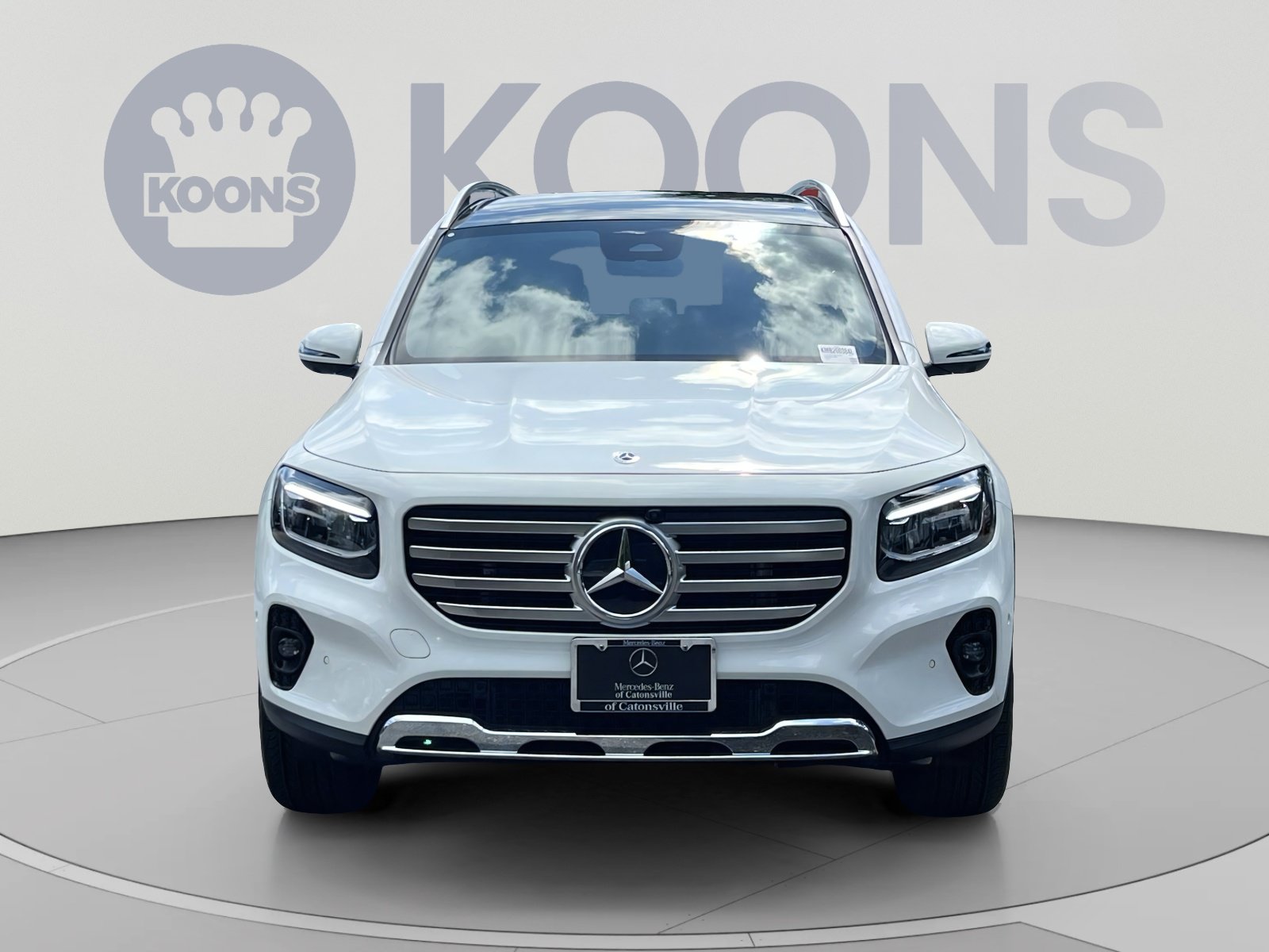 Used 2026 Mercedes-Benz GLB 250 4MATIC image 4