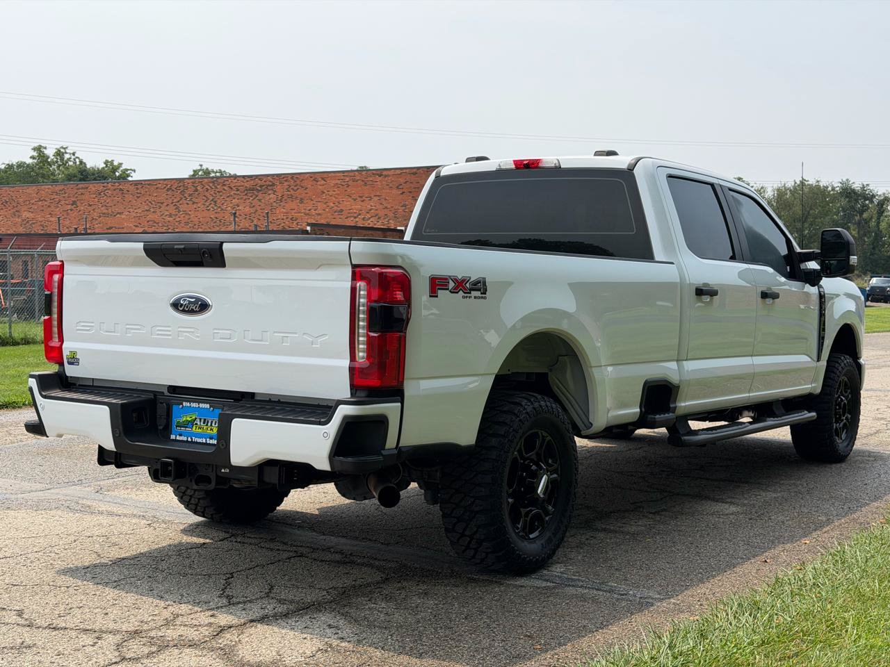 Used 2023 Ford F350 XL w/ STX Appearance Package AWD/4WD image 6