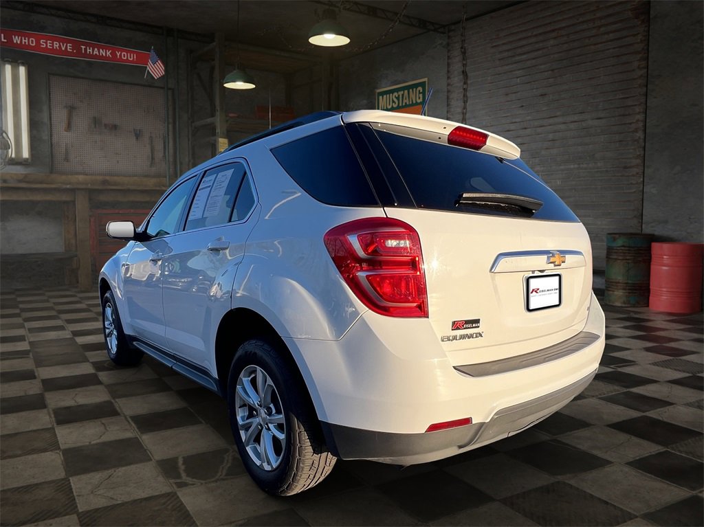 Used 2017 Chevrolet Equinox LT w/ Convenience Package image 5