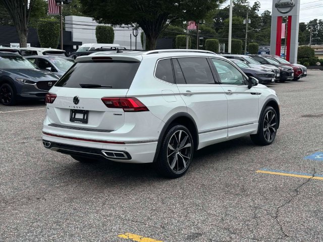 Certified 2023 Volkswagen Tiguan SEL R-Line AWD/4WD image 8
