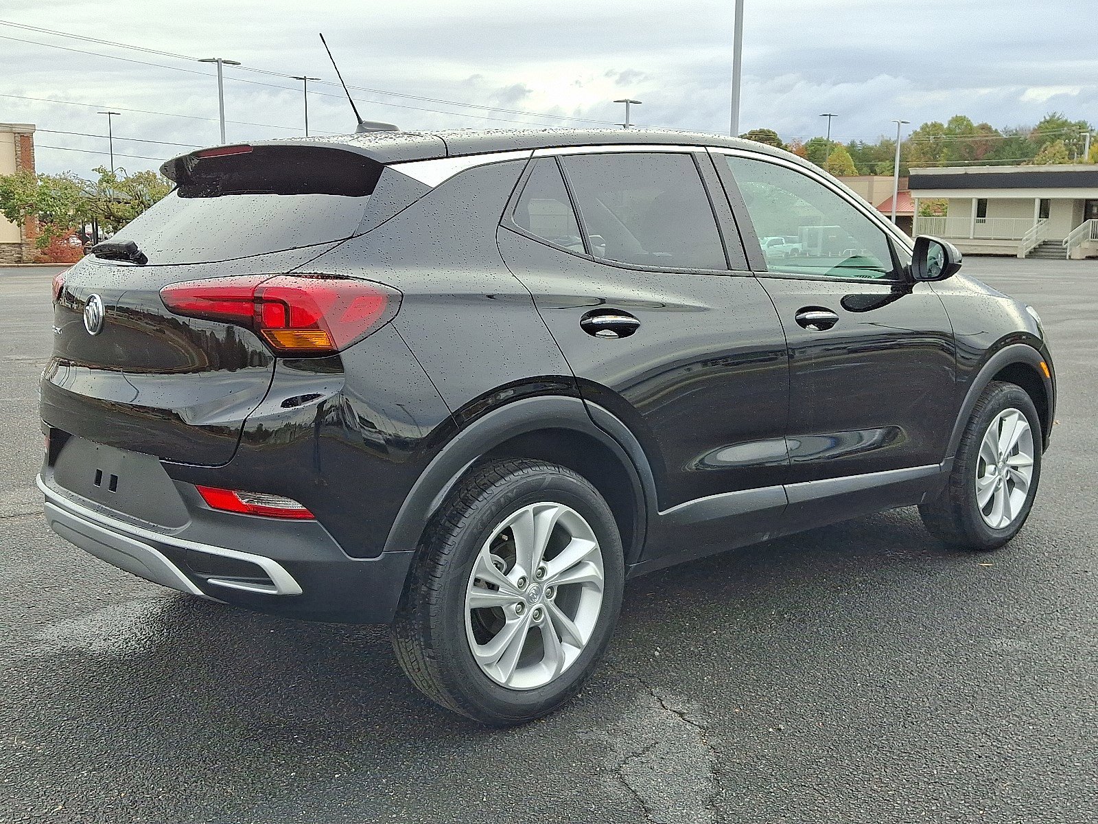 Used 2023 Buick Encore GX Preferred w/ Cold Weather Comfort Package image 4