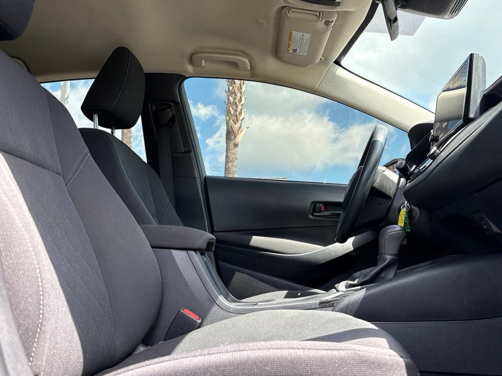 Used 2023 Toyota Corolla LE FWD image 28