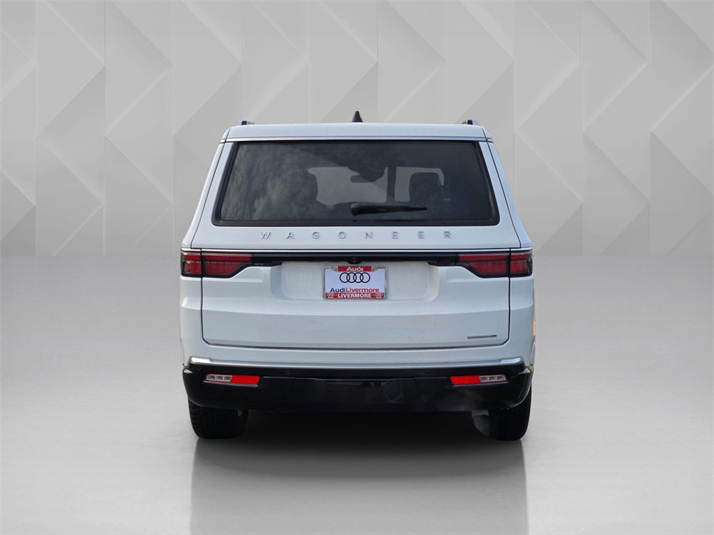 Used 2024 Jeep Wagoneer Series III image 5