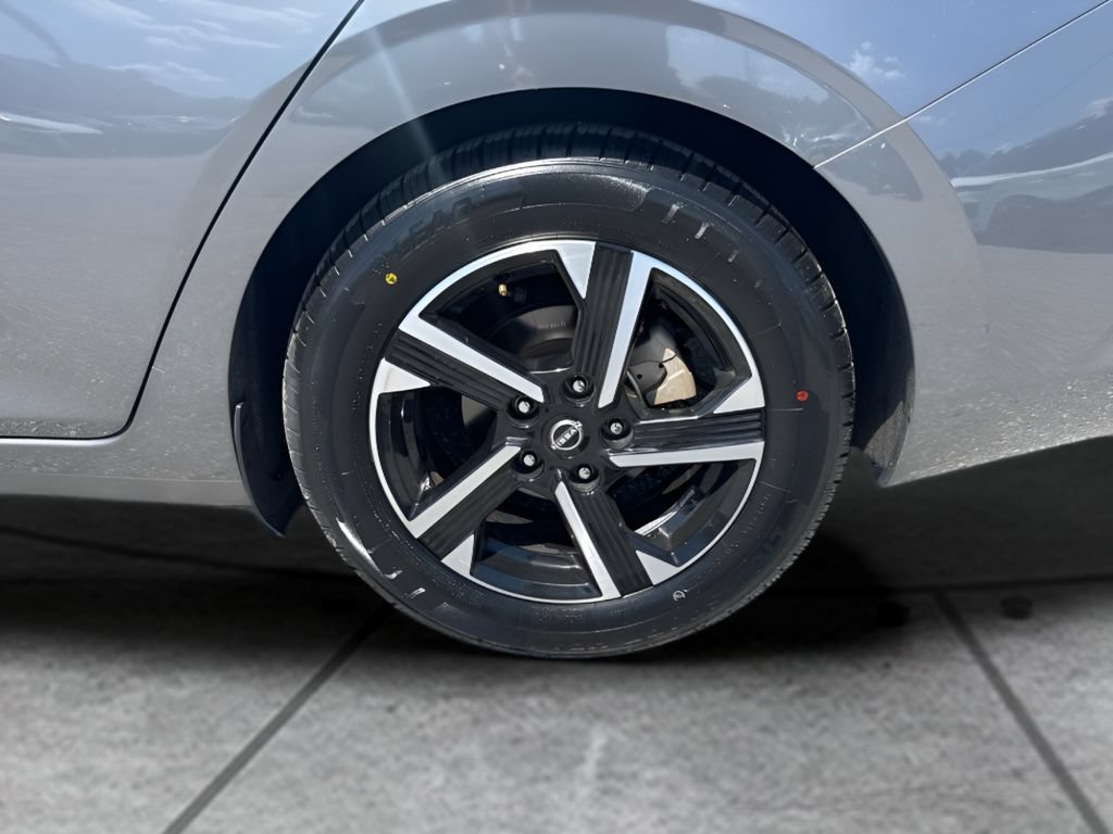 Used 2025 Nissan Sentra SV FWD image 26