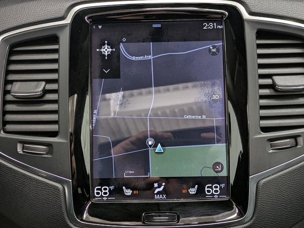 Used 2016 Volvo XC90 T5 Momentum image 8
