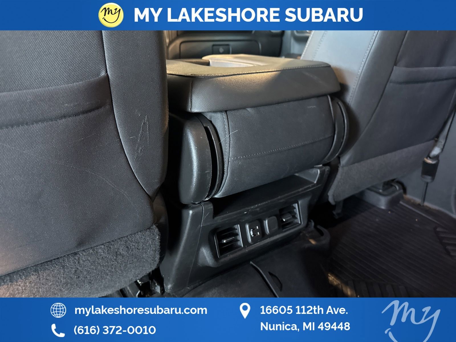 Used 2020 Chevrolet Silverado 1500 RST AWD/4WD image 30