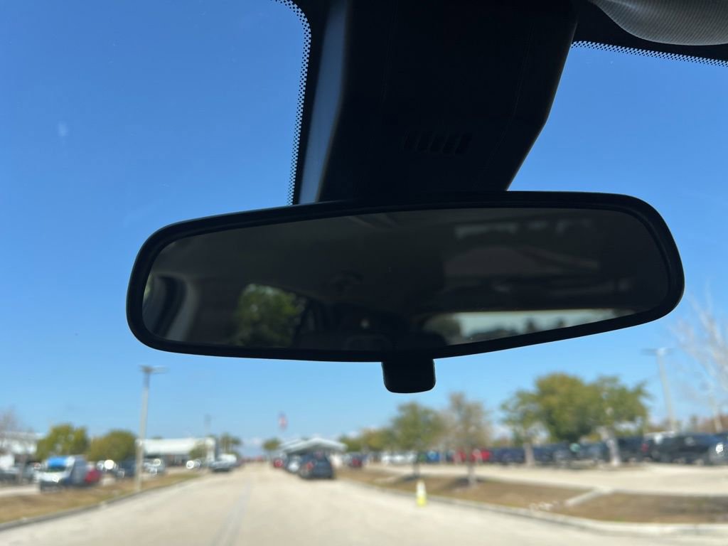 Used 2021 Chevrolet Equinox LT image 63