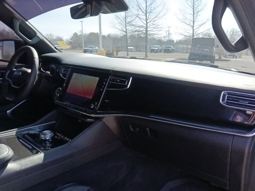 Used 2023 Jeep Wagoneer 2WD image 37