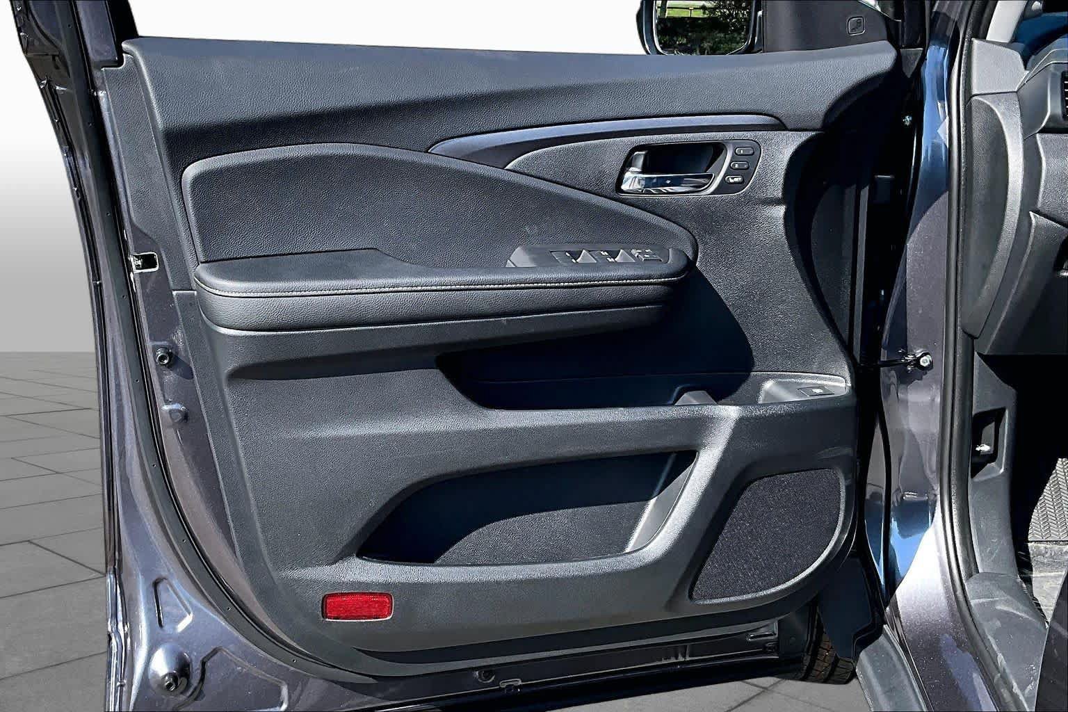 New 2026 Honda Ridgeline RTL image 13