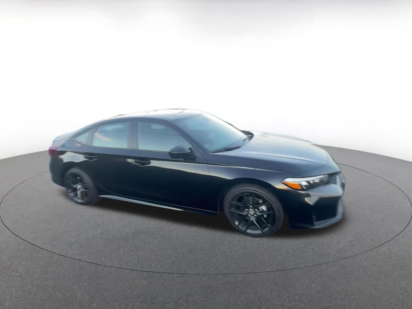 Used 2025 Honda Civic Sport image 2