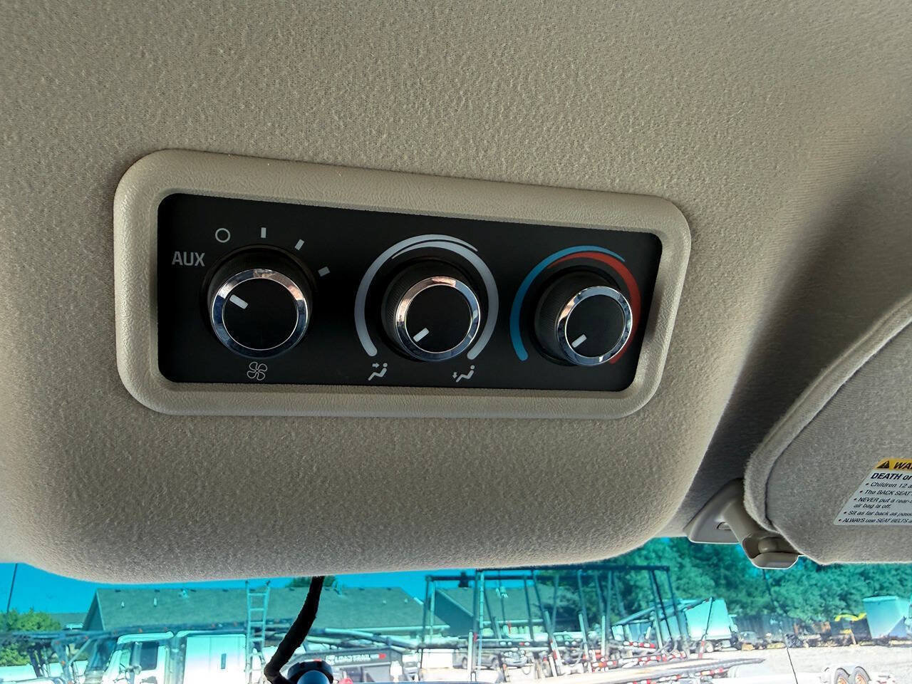 Used 2016 GMC Savana 3500 LT w/ LT Preferred Equipment Group RWD image 37