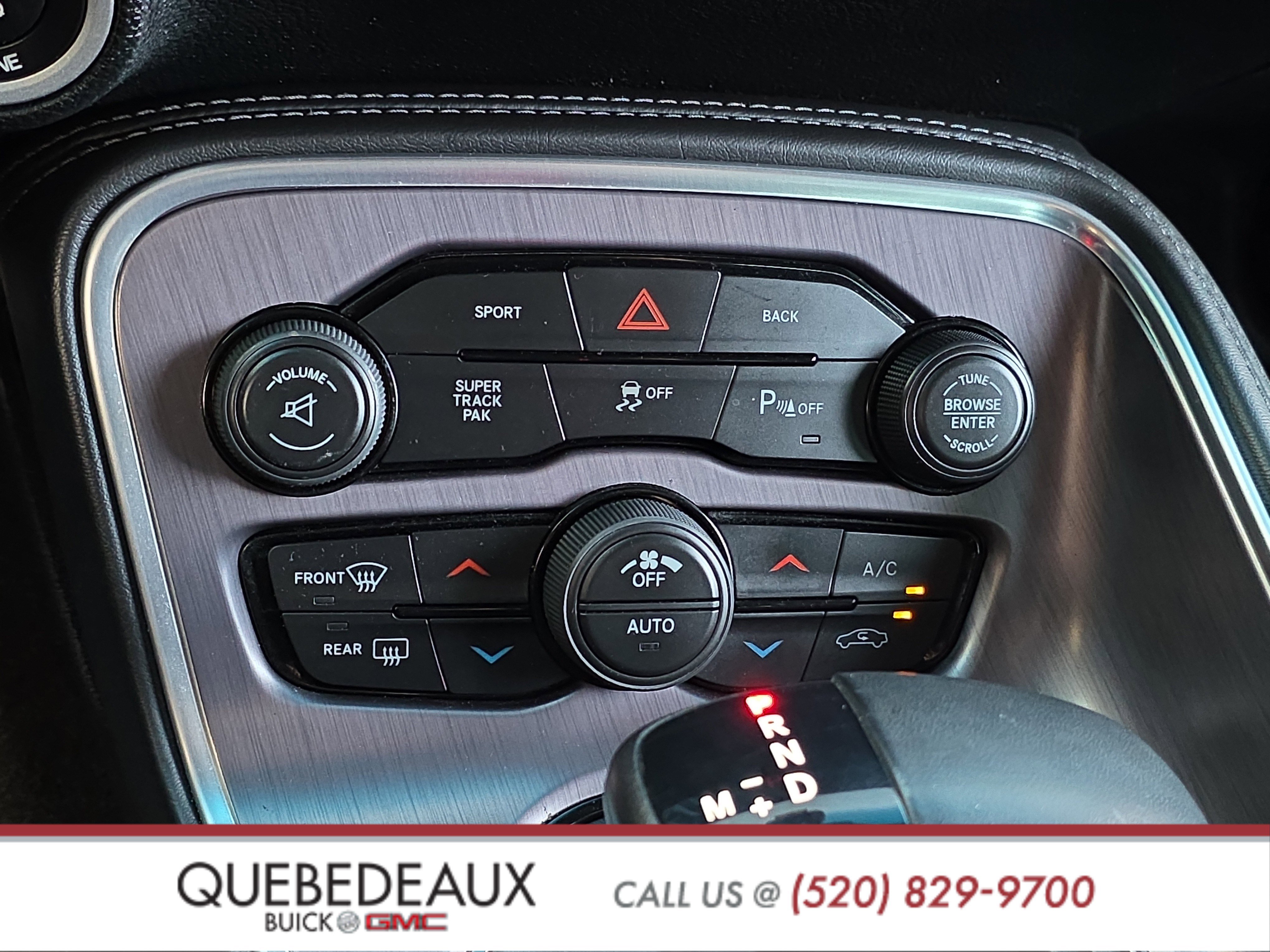 Used 2015 Dodge Challenger R/T image 20