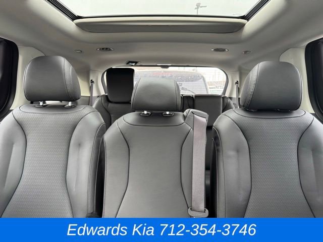 New 2026 Kia Carnival SX Prestige image 36