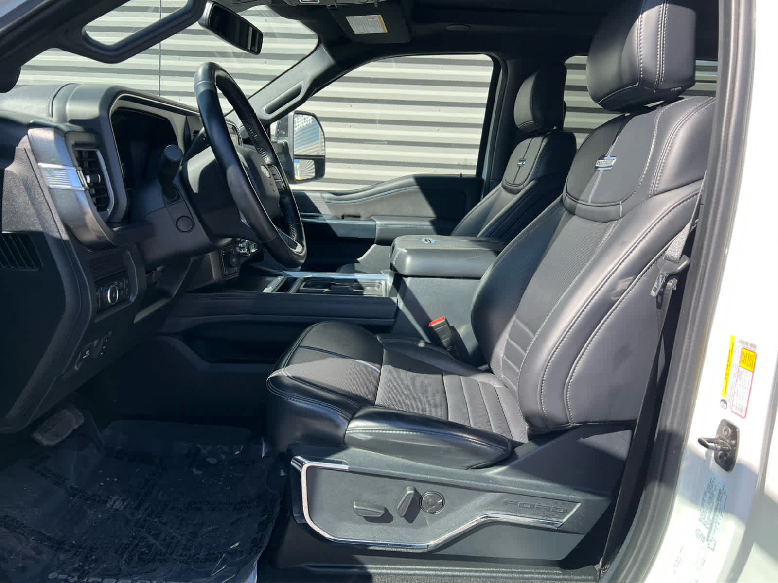Certified 2025 Ford F350 Platinum AWD/4WD image 29