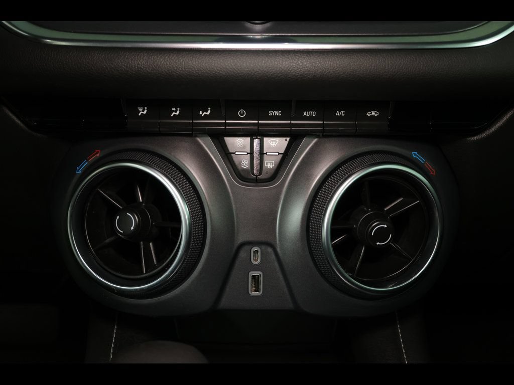 Used 2023 Chevrolet Blazer LT AWD/4WD image 25