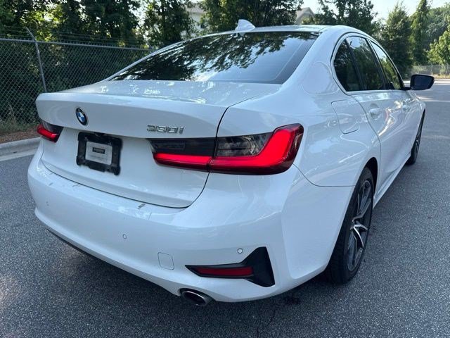 Used 2020 BMW 330i Sedan w/ Premium Package RWD image 5
