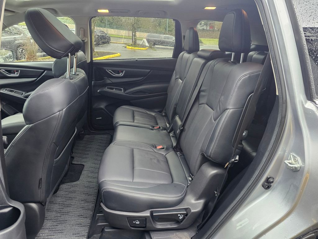 Used 2023 Subaru Ascent Limited w/ Technology Package AWD/4WD image 17