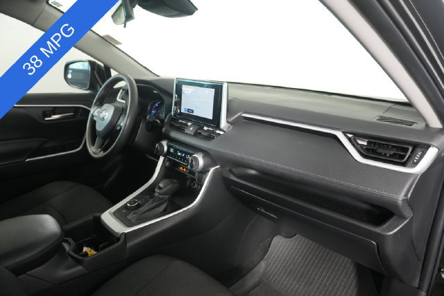 Used 2024 Toyota RAV4 AWD Hybrid image 15