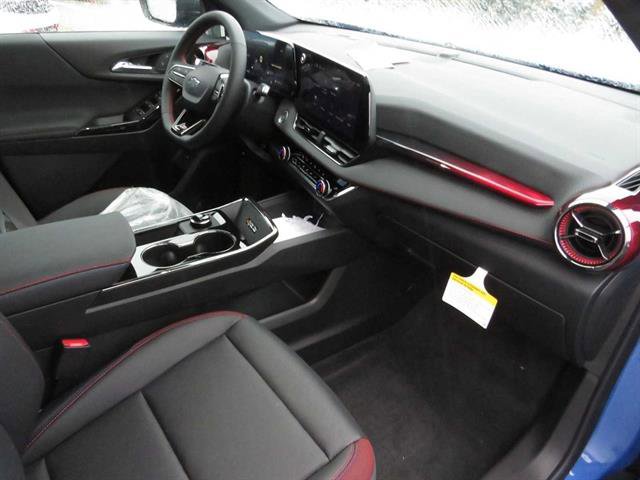 Used 2025 Chevrolet Equinox RS image 12