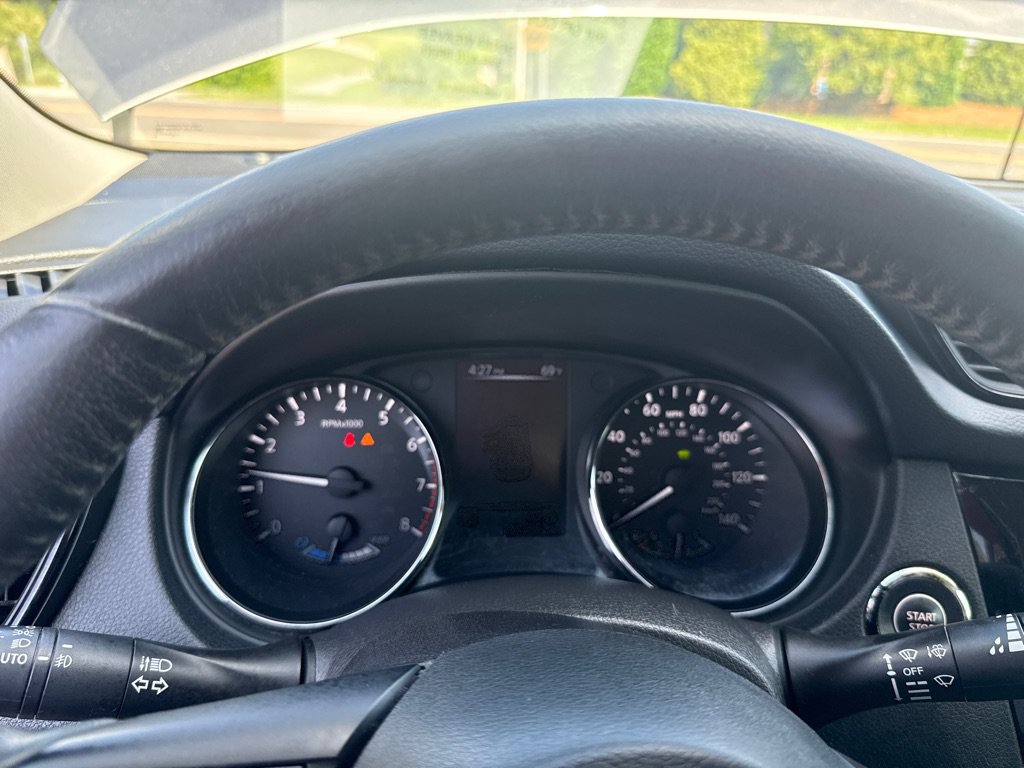 Used 2017 Nissan Rogue SL AWD/4WD image 15