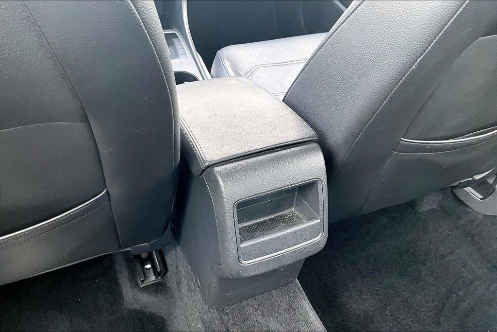 Used 2015 Volkswagen Passat 1.8T image 25