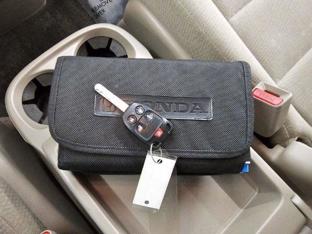 Used 2013 Honda Odyssey EX image 25