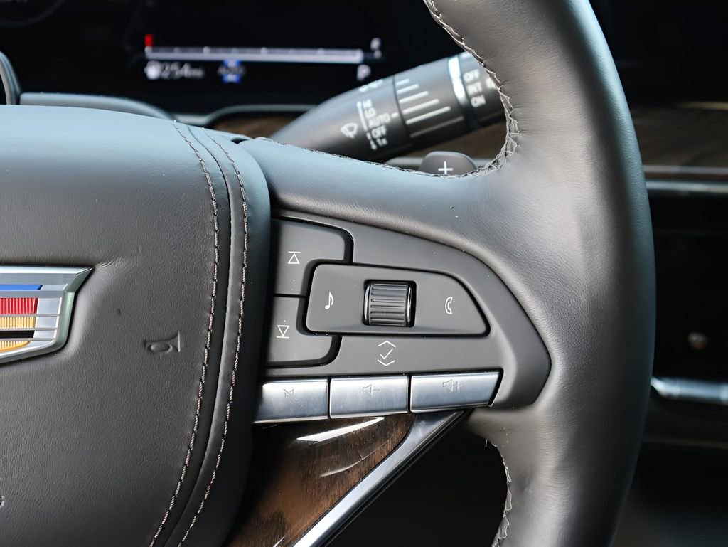 Used 2024 Cadillac Escalade Sport Platinum w/ Heavy-Duty Trailer Package image 37