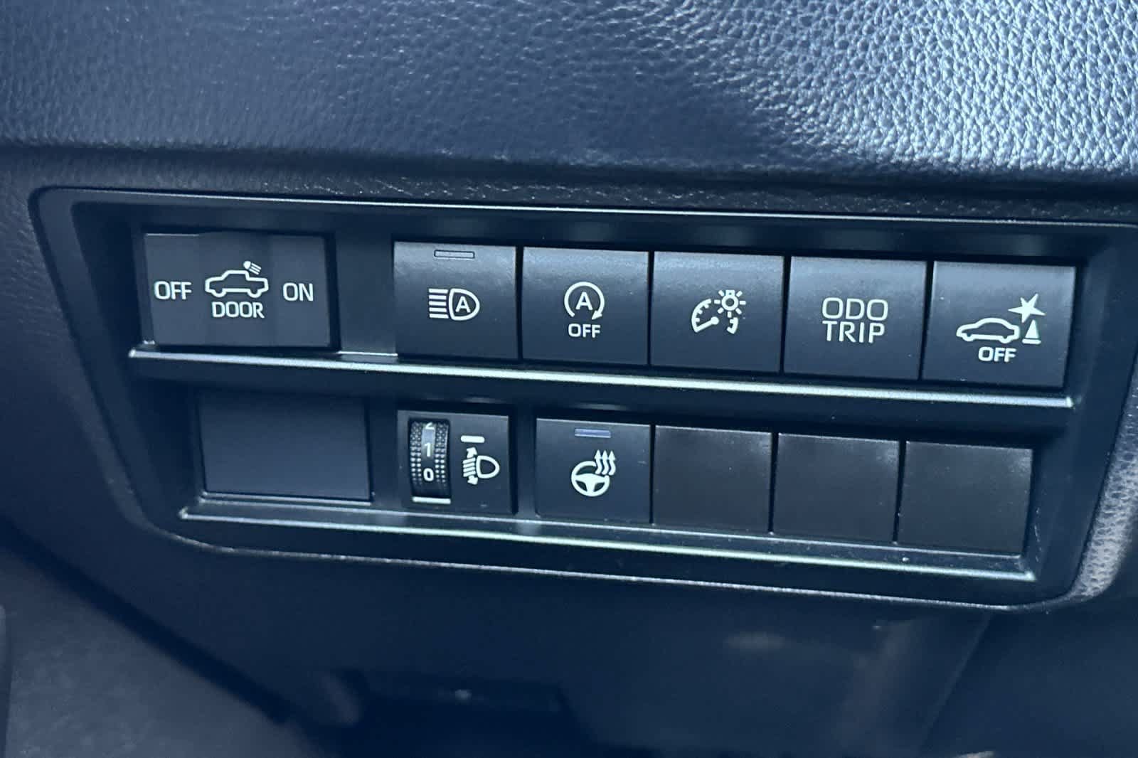 Used 2024 Toyota Tundra SR5 w/ SR5 Premium Package AWD/4WD image 31