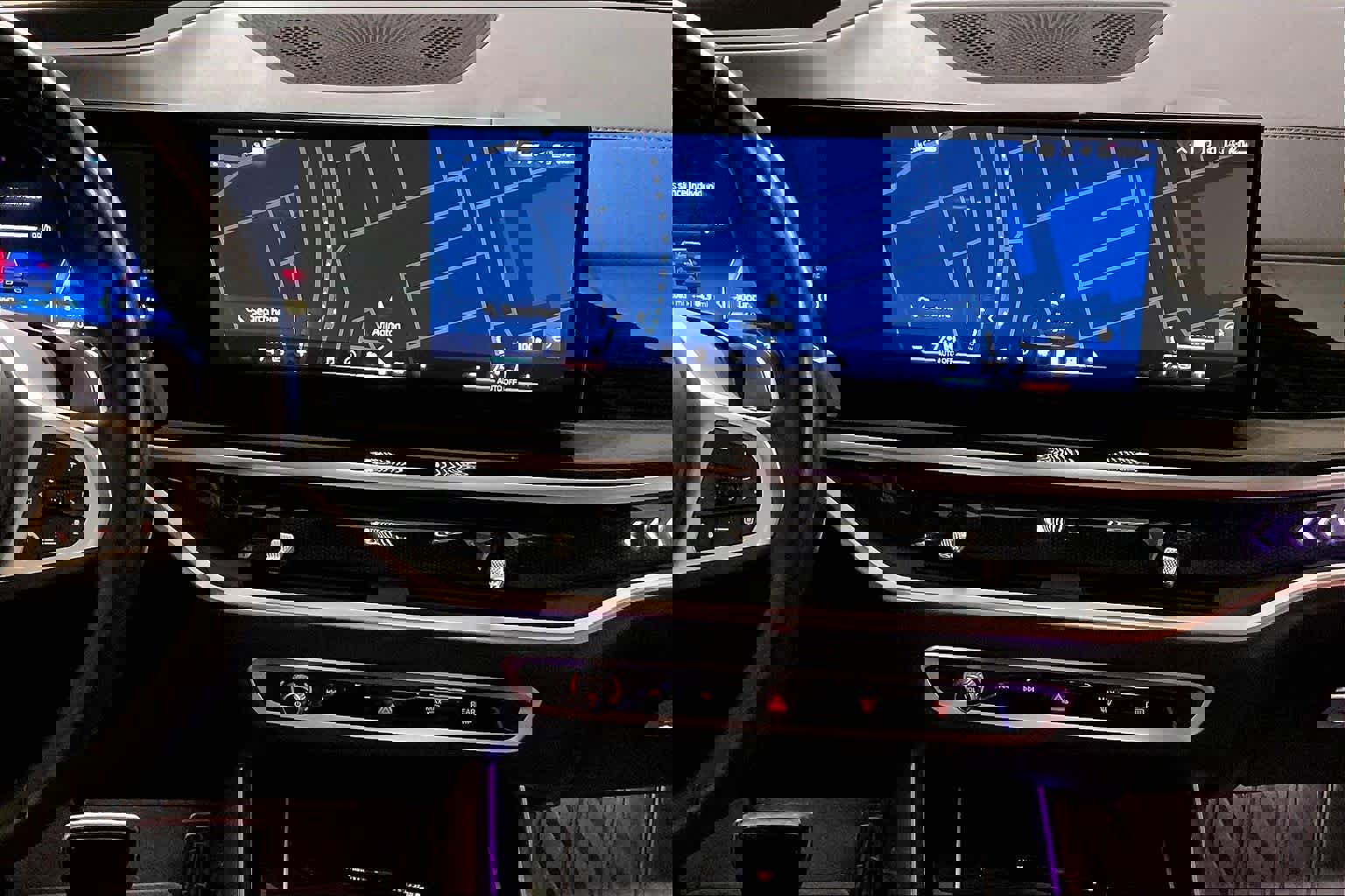 Used 2024 BMW X5 xDrive40i w/ Executive Package image 7