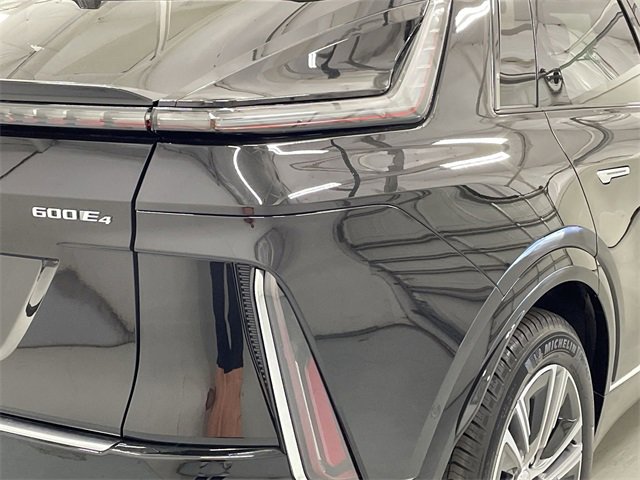 New 2026 Cadillac Lyriq Luxury image 16