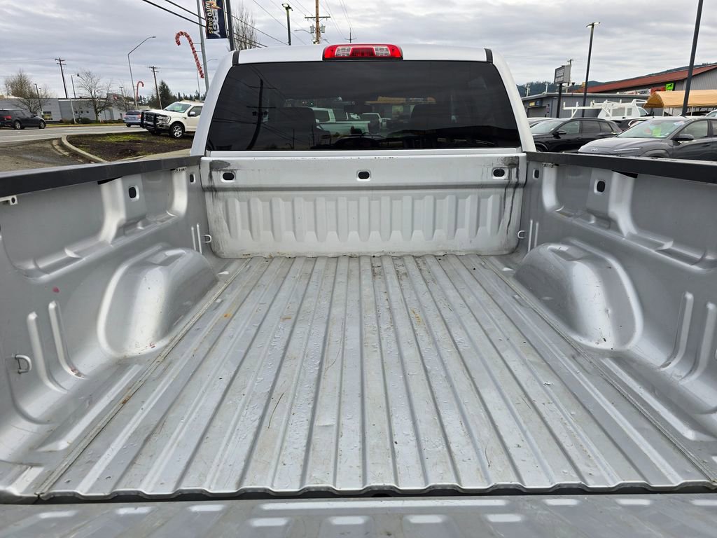 Used 2018 Chevrolet Silverado 1500 LT w/ LT Eassist Package image 15