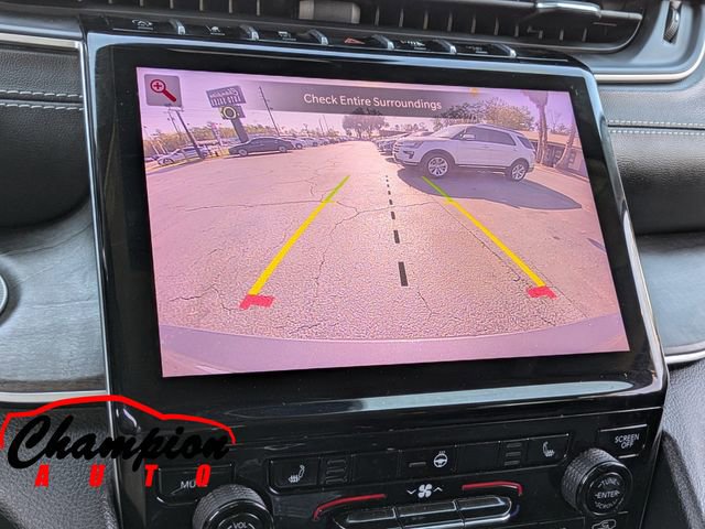 Used 2023 Jeep Grand Cherokee L Limited w/ Black Appearance Package image 26