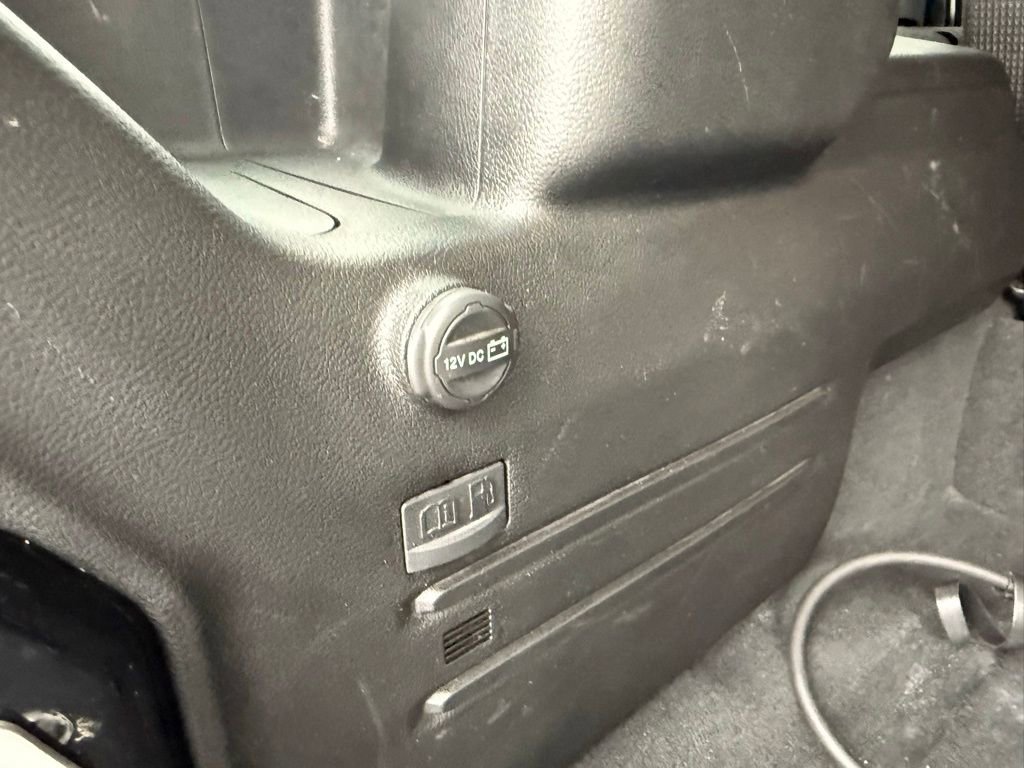 Used 2025 Jeep Wrangler Unlimited Sahara image 41