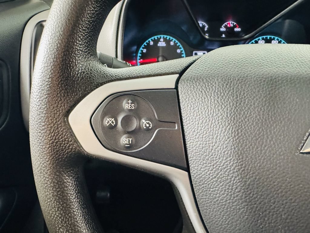 Used 2020 Chevrolet Colorado W/T w/ WT Convenience Package RWD image 10