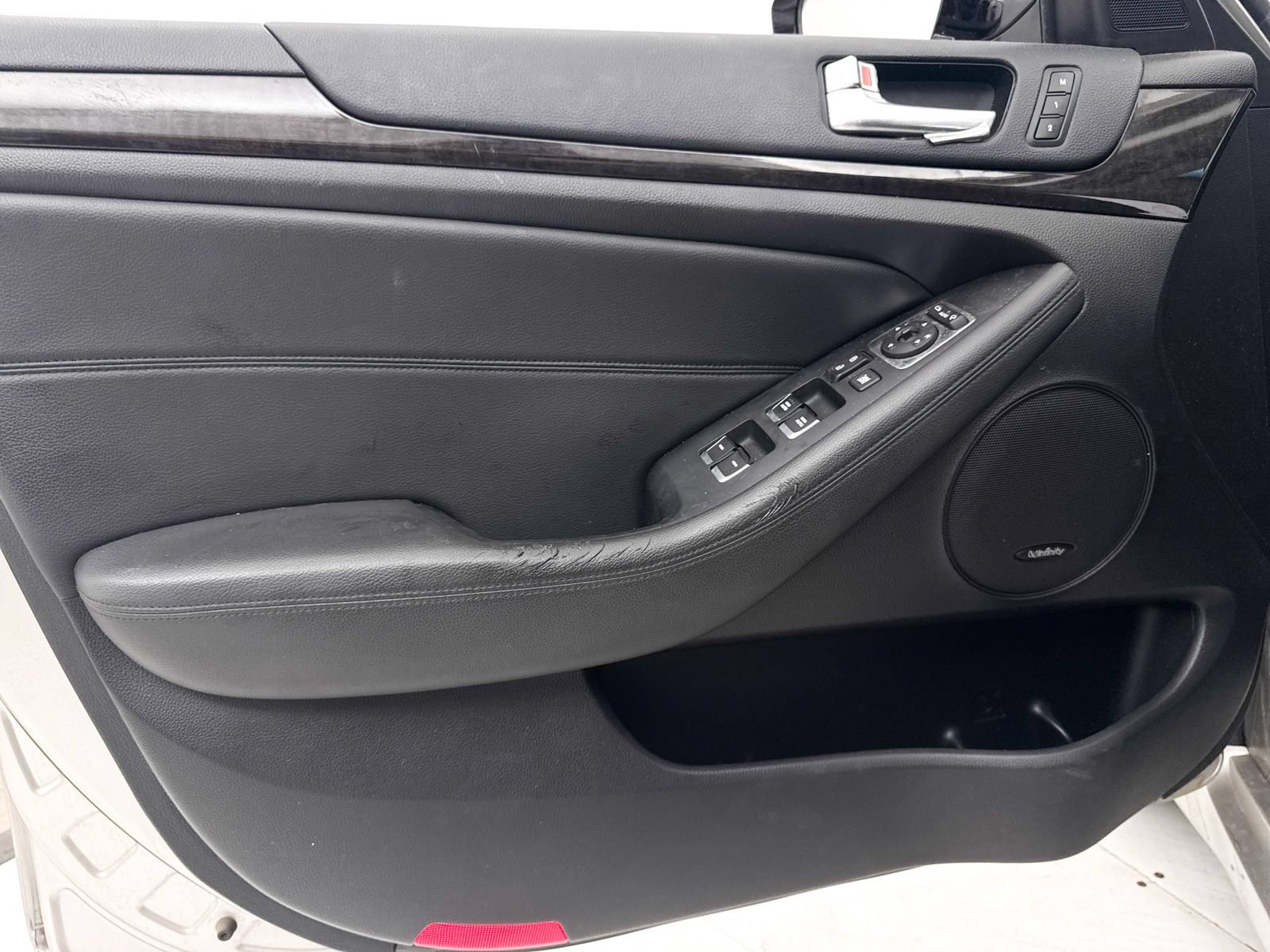 Used 2014 Kia Cadenza Premium w/ Luxury Package FWD image 24