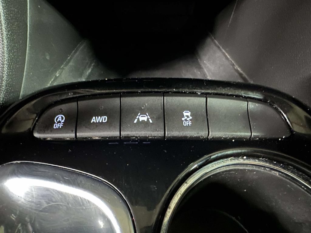 Used 2023 Buick Encore GX Select w/ Safety Package II AWD/4WD image 24