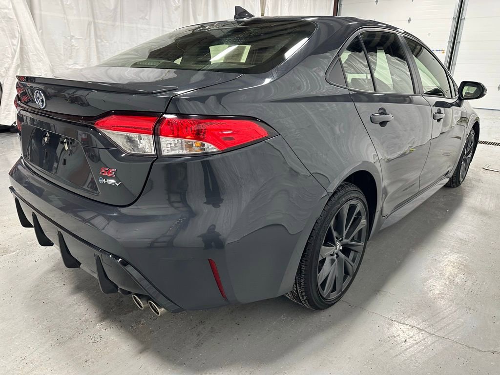 Used 2025 Toyota Corolla SE image 7