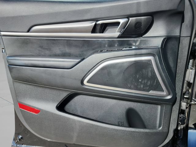 Certified 2024 Kia Telluride LX FWD image 30