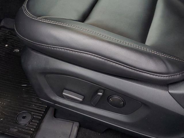 Certified 2023 Ford Explorer XLT w/ Equipment Group 202A image 14