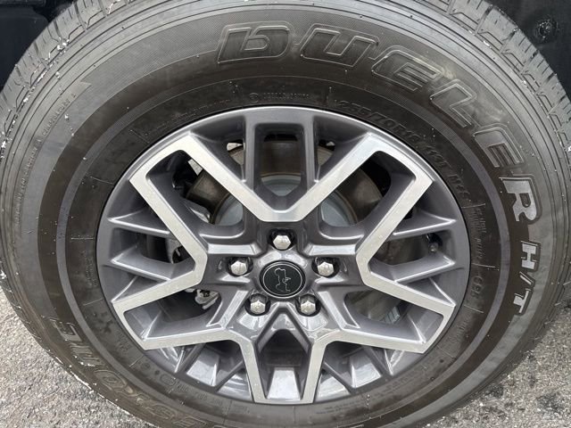 Used 2024 Jeep Wrangler Sahara image 9