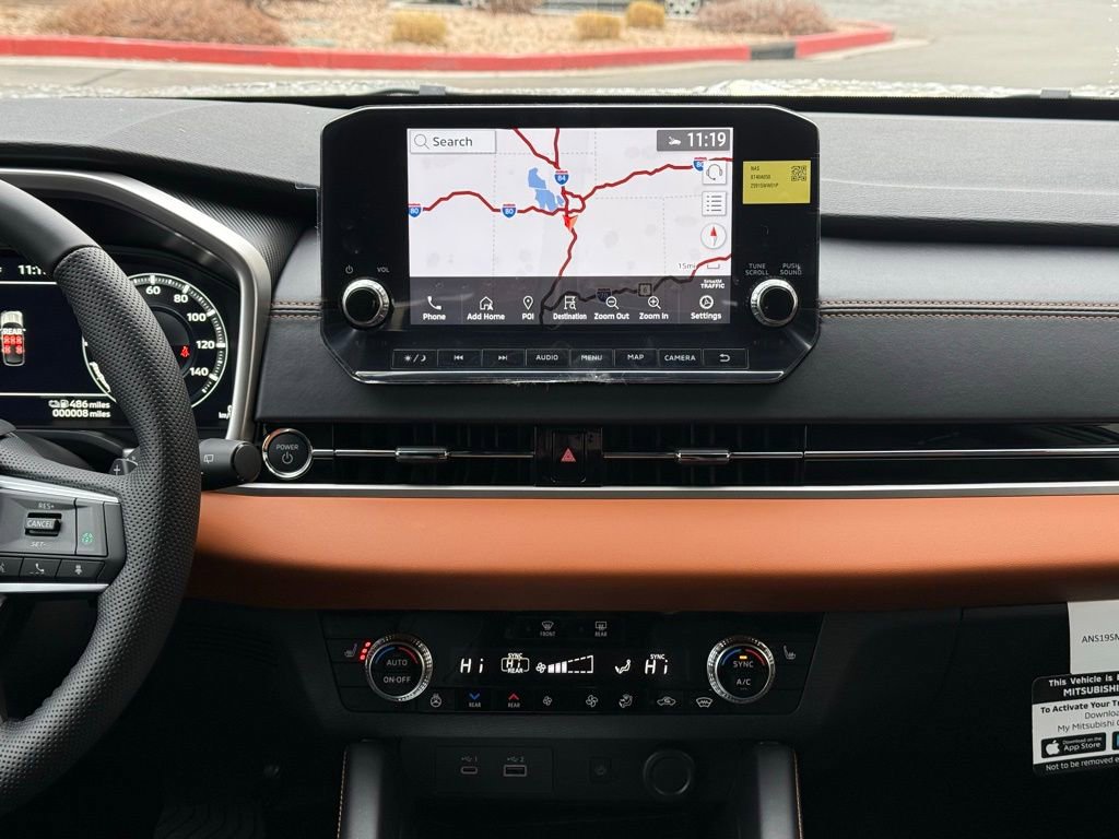 New 2025 Mitsubishi Outlander SEL image 14